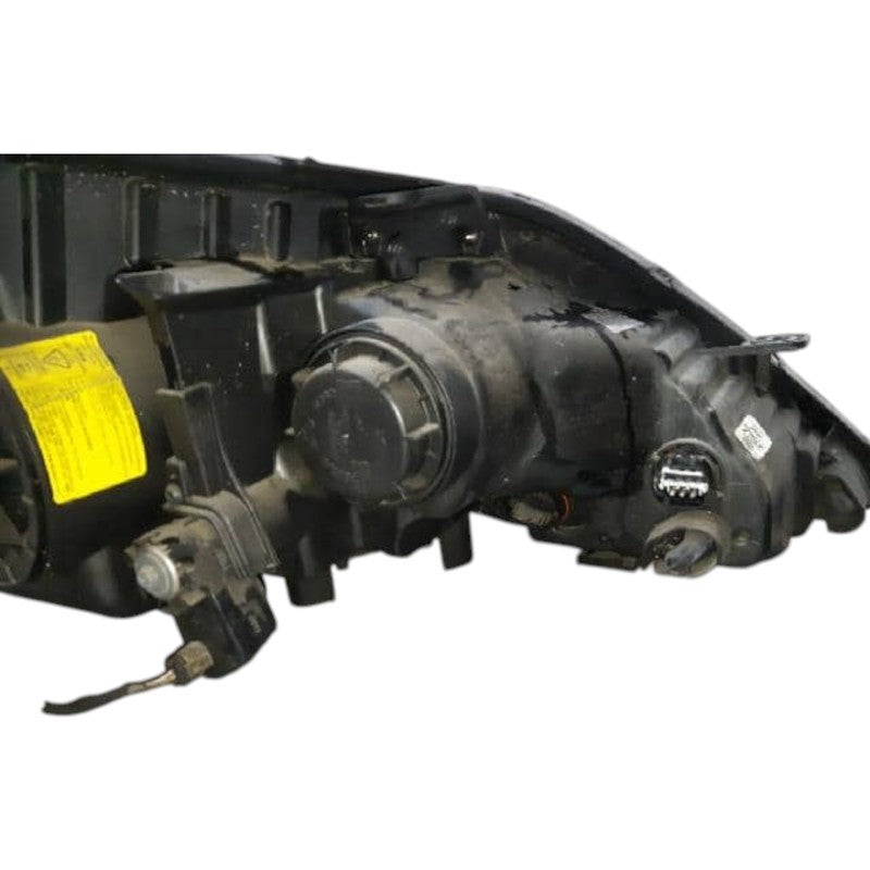 Hyundai GRANDEUR/AZERA 11 HG HID(XENON) Headlight RIGHT USED GENUINE 92102 3V030