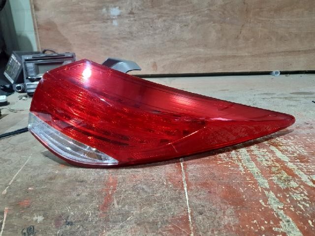 2014 Hyundai i40 Rear,Right LED TailLight 92402-3Z000