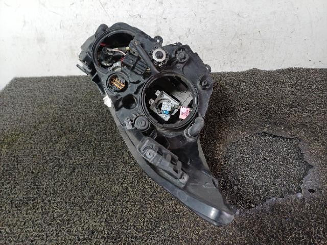 2013 Hyundai i40 Left Xenon Headlight