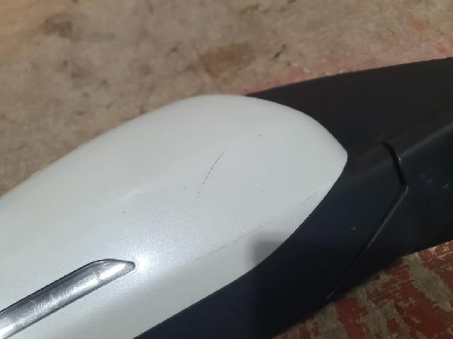 2011 KIA Optima K5 Right White Side Mirror 87620-2T020