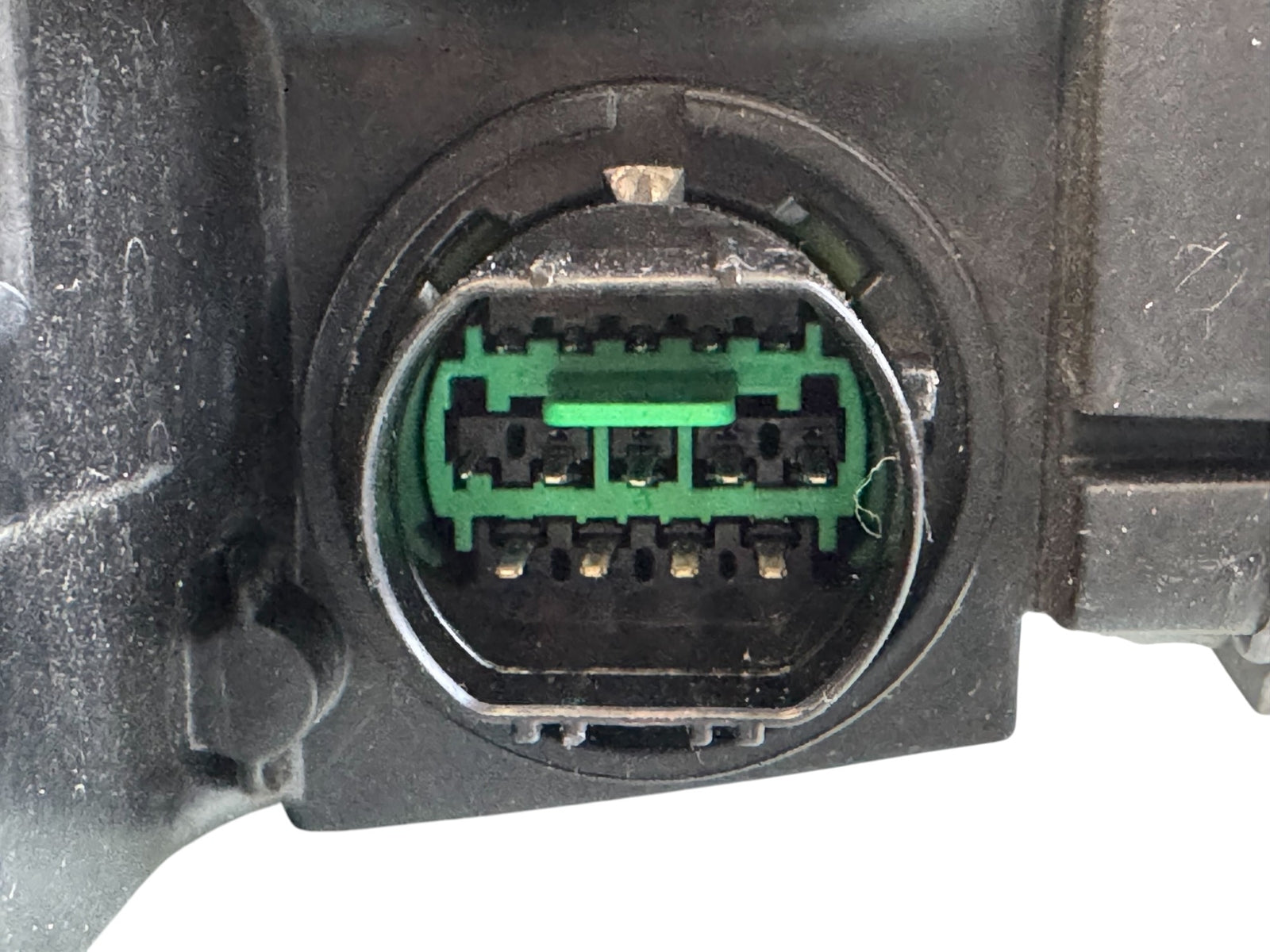 Genesis The new G70 IK PE FL Full LED RIGHT USED GENUINE 92102 G9500