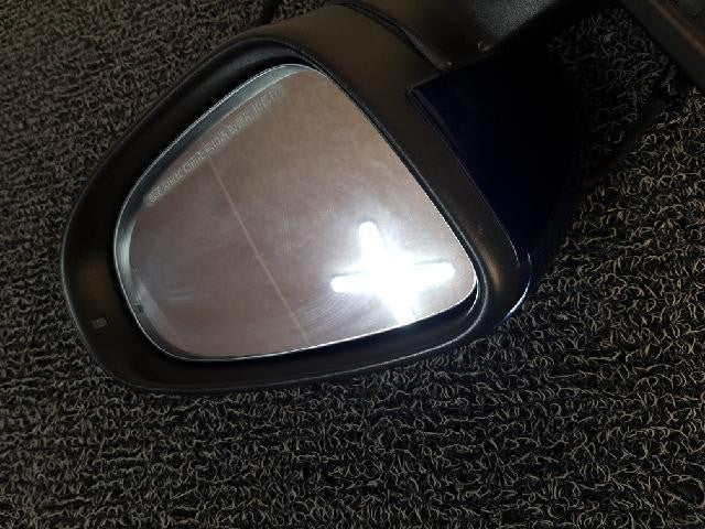 2012 Volkswagen Golf TDI Right Side Mirror