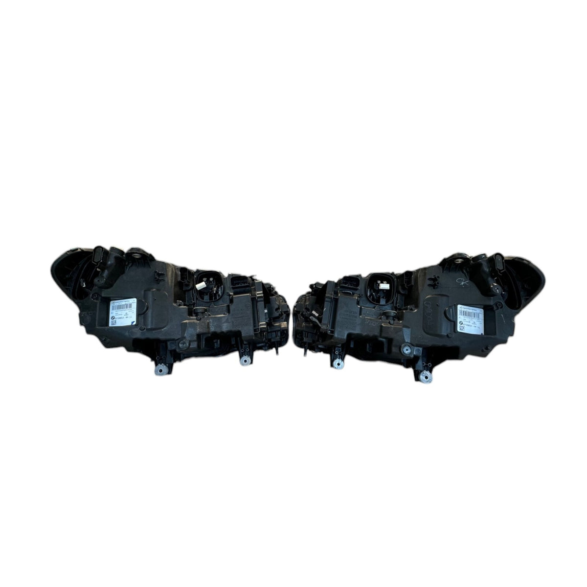 BMW iX3 G08,G01,F97,G02,F98 ICON Adaptive LED Headlight PAIR 7466119 7466120