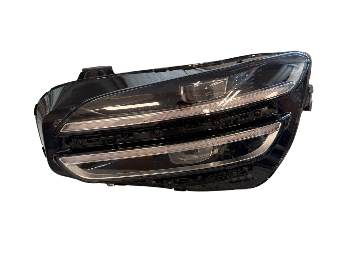 Genesis The new G70 IK PE FL Full LED LEFT USED GENUINE 92101 G9500