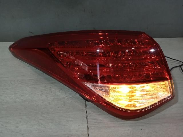 2013 Hyundai i40 saloon Rear,Left LED TailLight 924013Z310