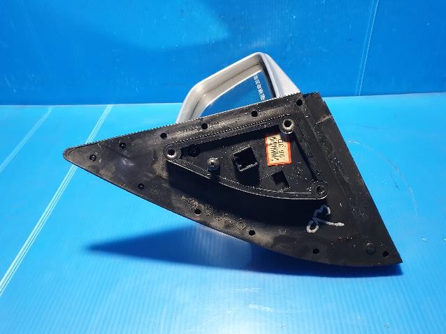 2010 KIA New Sportage Right Silver Side Mirror