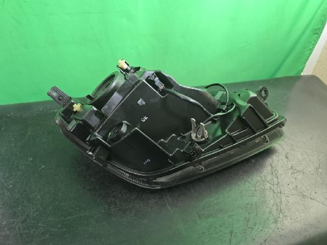 2012 Chevrolet Orlando Right Headlight