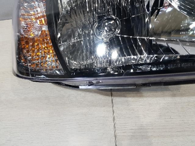 2010 KIA Rio New Pride Right Headlight 921021G600