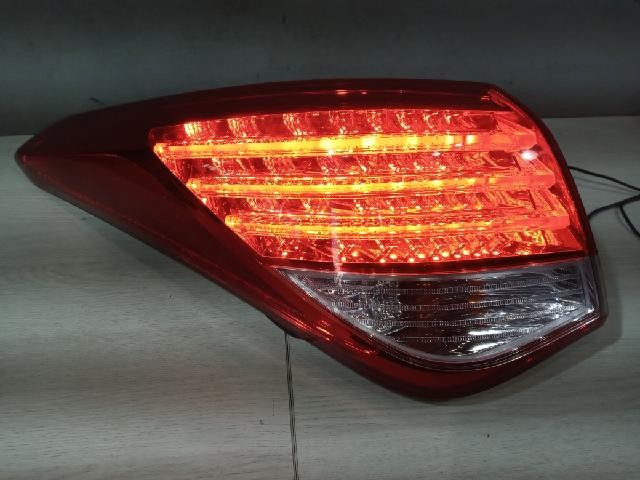 2013 Hyundai i40 saloon Rear,Left LED TailLight 924013Z310