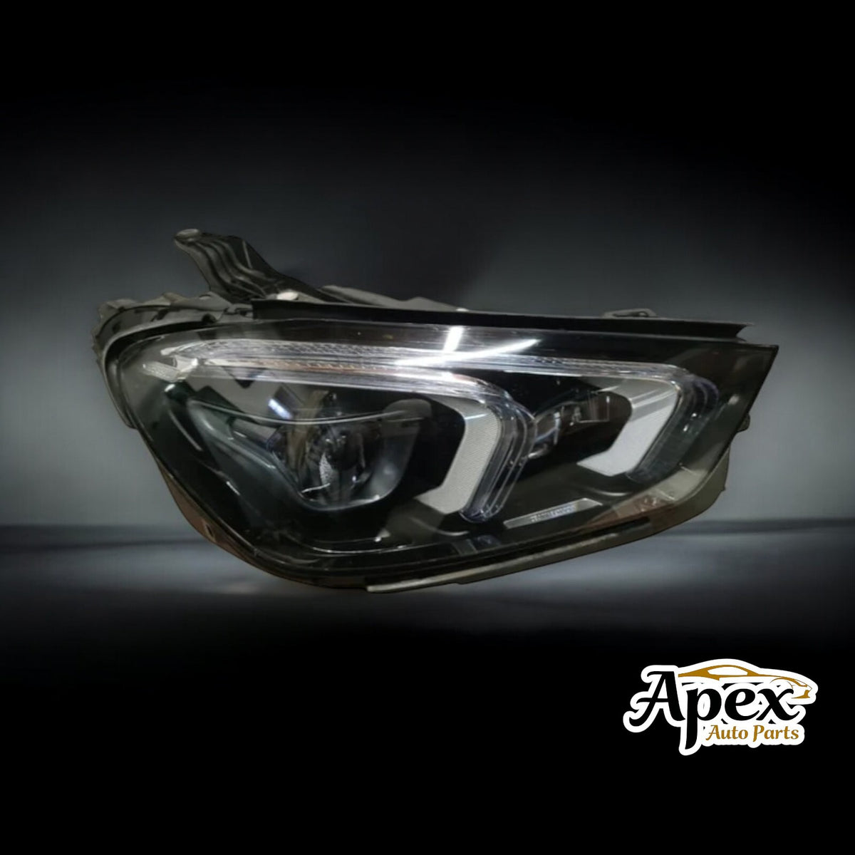 Mercedes-Benz GLE 2019-2023 PAIR Headlight Used OEM A1679068507 A1679068607