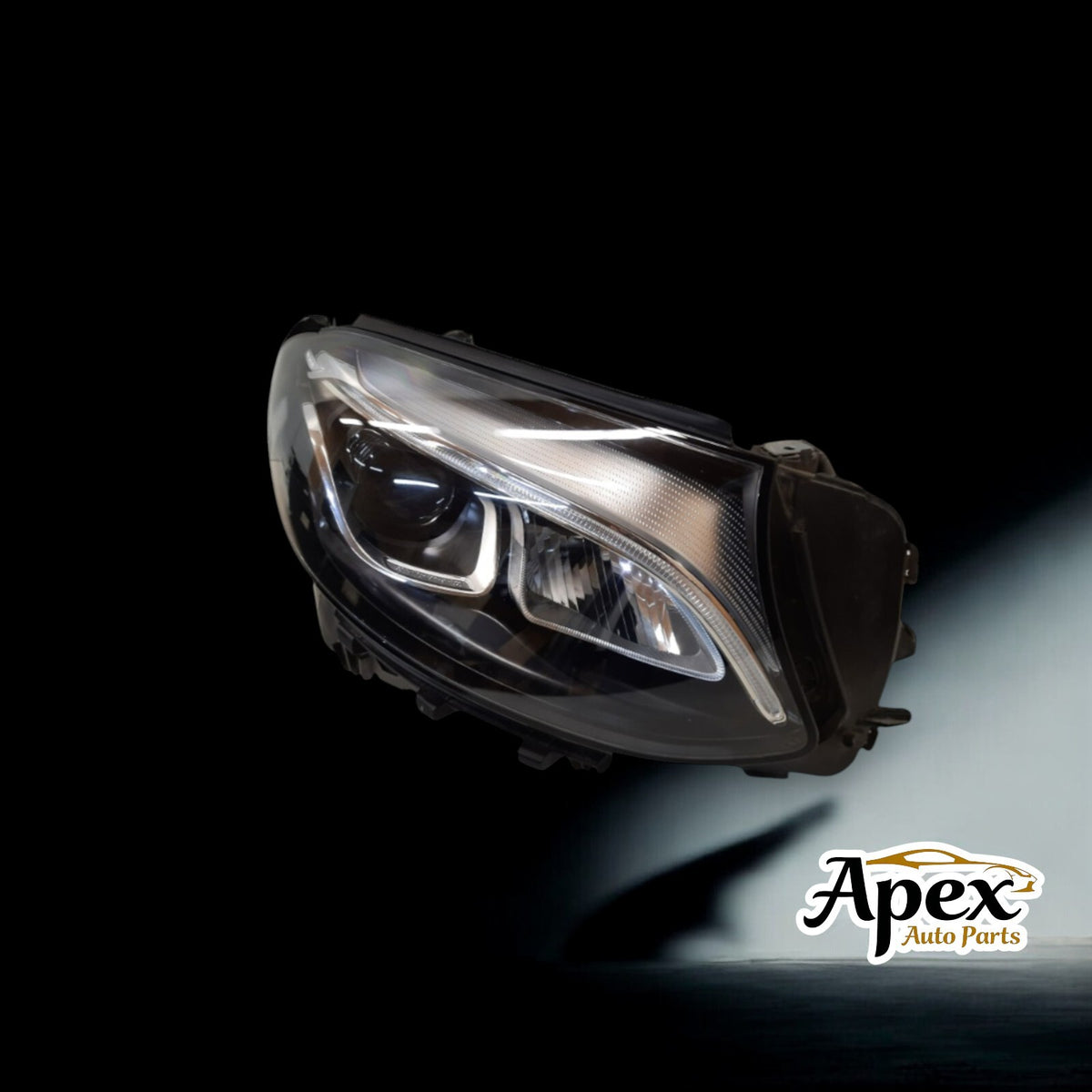 Mercedes-Benz GLC 2015-2020 PAIR Headlight Used OEM A2539060901 A2539061001