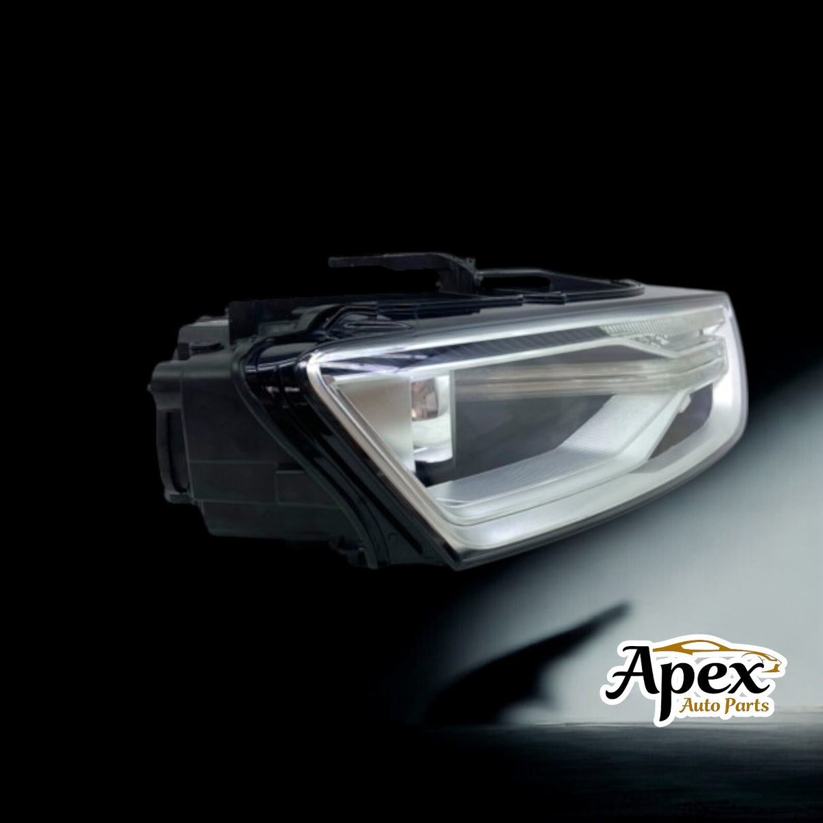 Audi Q3 8U 2014-2018 LED RIGHT Headlight Used GENUINE 8U0941006C