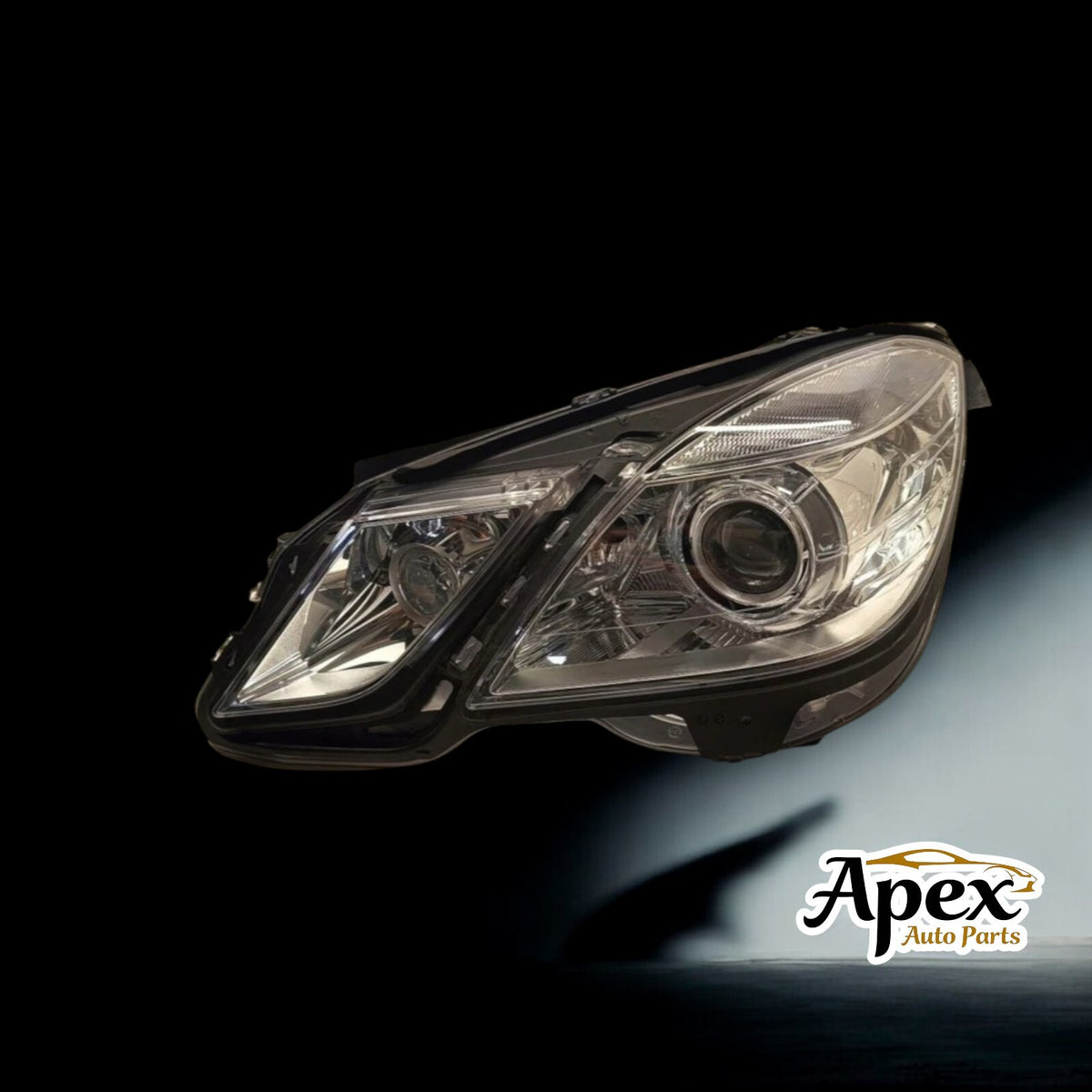 Mercedes-Benz E-class 2009-2013 PAIR Headlight Used OEM A2128201959 A2128202059