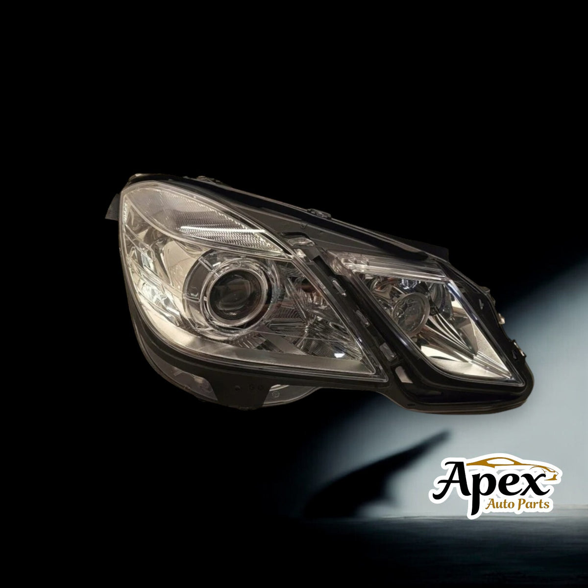 Mercedes-Benz E-class 2009-2013 PAIR Headlight Used OEM A2128201959 A2128202059
