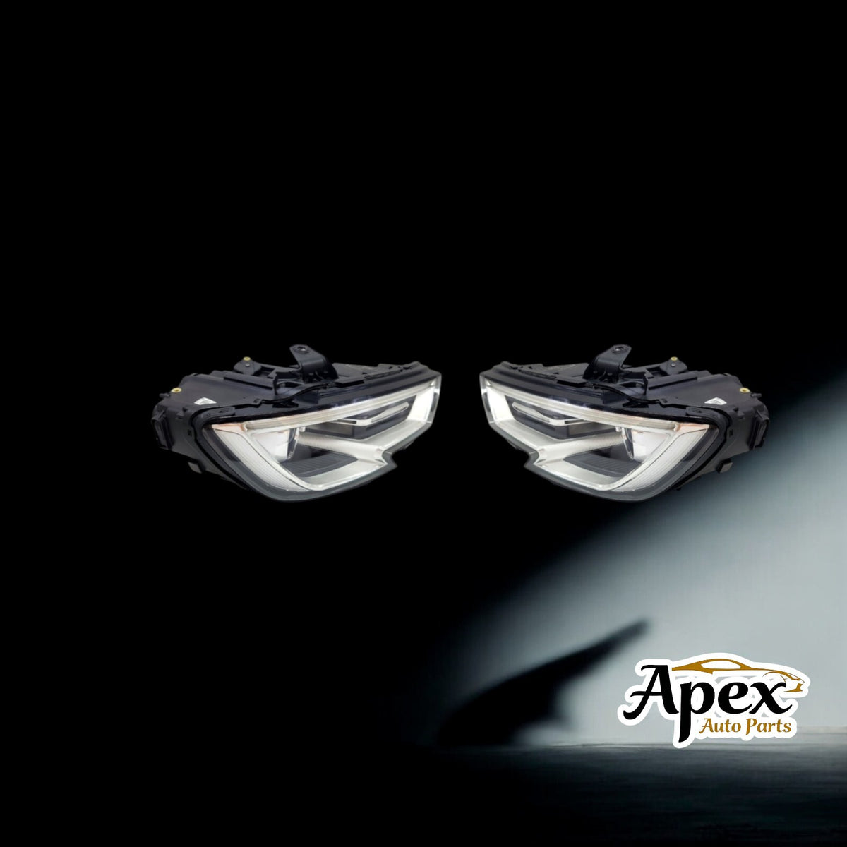 Audi A3 8V, 8VA 2016-2020 PAIR Headlight Used OEM 8V0941005E 8V0941006E