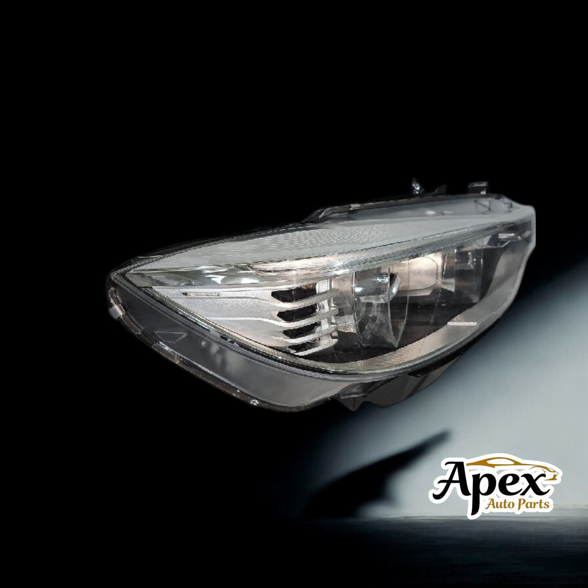 BMW 4 Series 2013-2020 RIGHT Headlight Used OEM 7377842