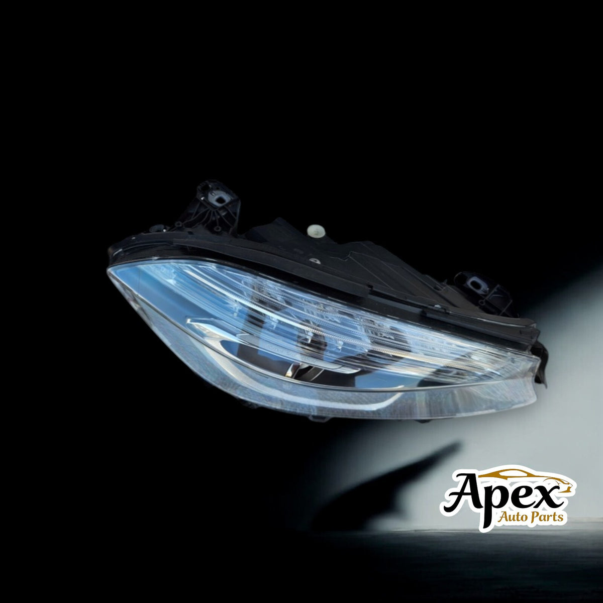 Mercedes-Benz A-class 2012-2015 PAIR Headlight Used OEM A1768201161 A1768201261