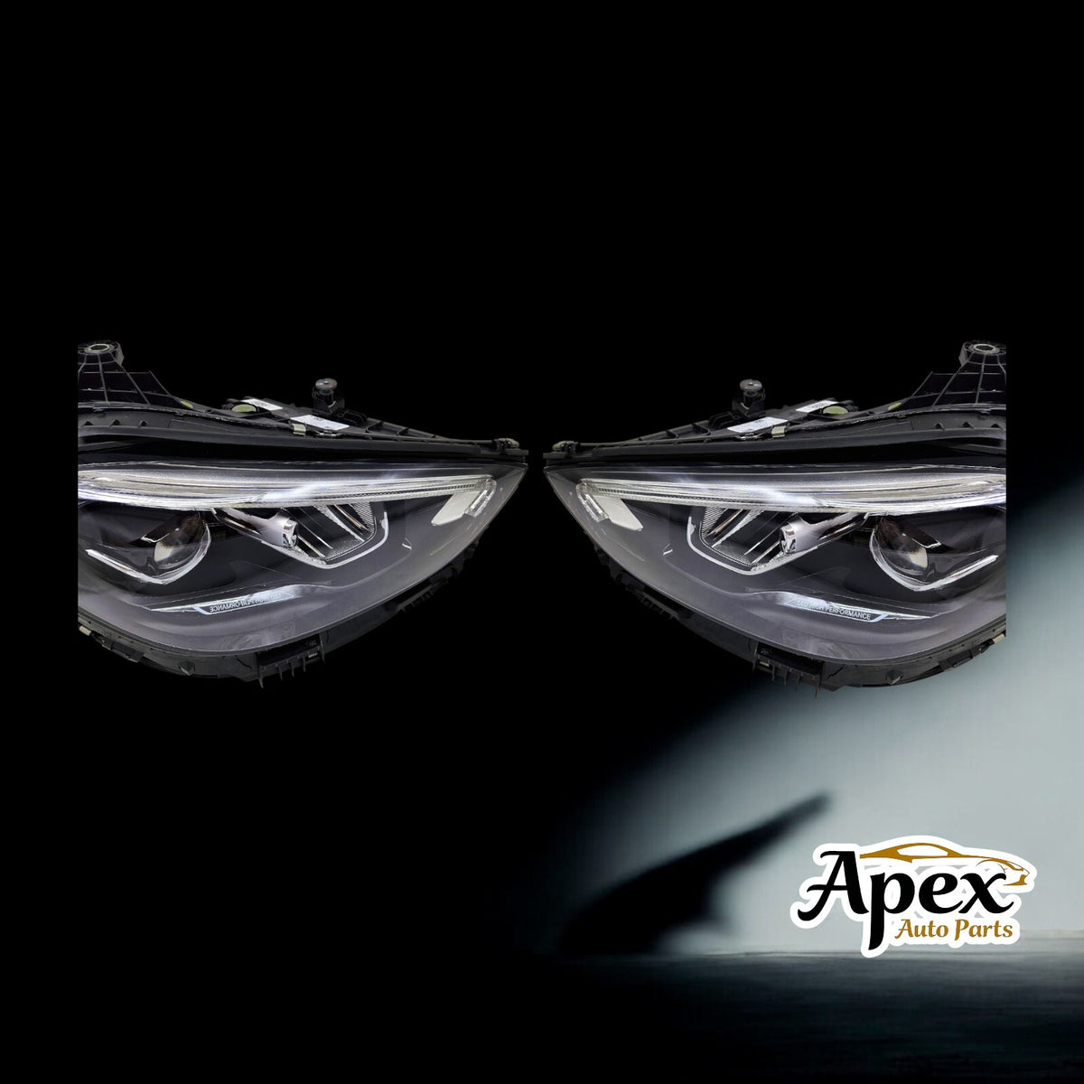 Mercedes-Benz C-class 2021-2024 PAIR Headlight Used OEM A2069068104 A2069068204