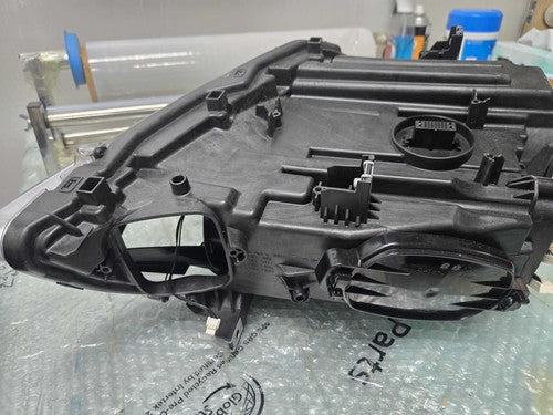 BMW 6 Series 2011-2015 LEFT Headlight Used OEM 7358357