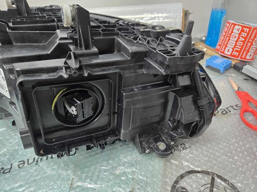 BMW X5 G05 2018-2023 LED RIGHT Headlight Used GENUINE 9850412