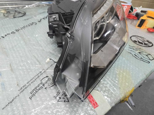 BMW 6 Series 2011-2015 LEFT Headlight Used OEM 7358357