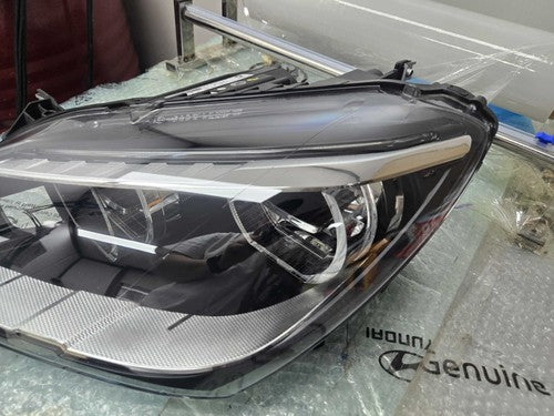 BMW 6 Series 2011-2015 LEFT Headlight Used OEM 7358357
