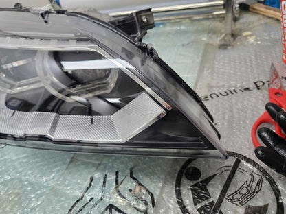 BMW 6 Series 2011-2015 RIGHT Headlight Used OEM 7358358