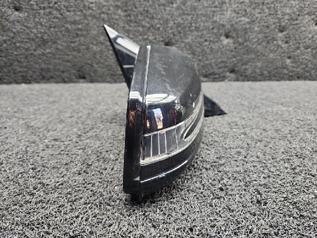 2015 Mercedes-Benz E-Class (W212) Side Mirror Right Side OEM Black