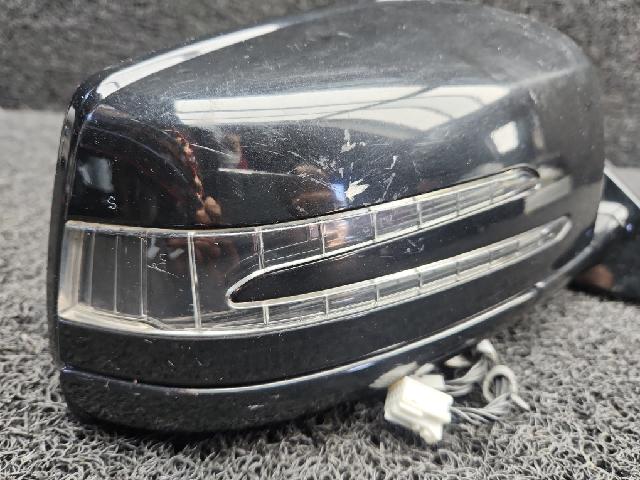 2015 Mercedes-Benz E-Class (W212) Side Mirror Right Side OEM Black