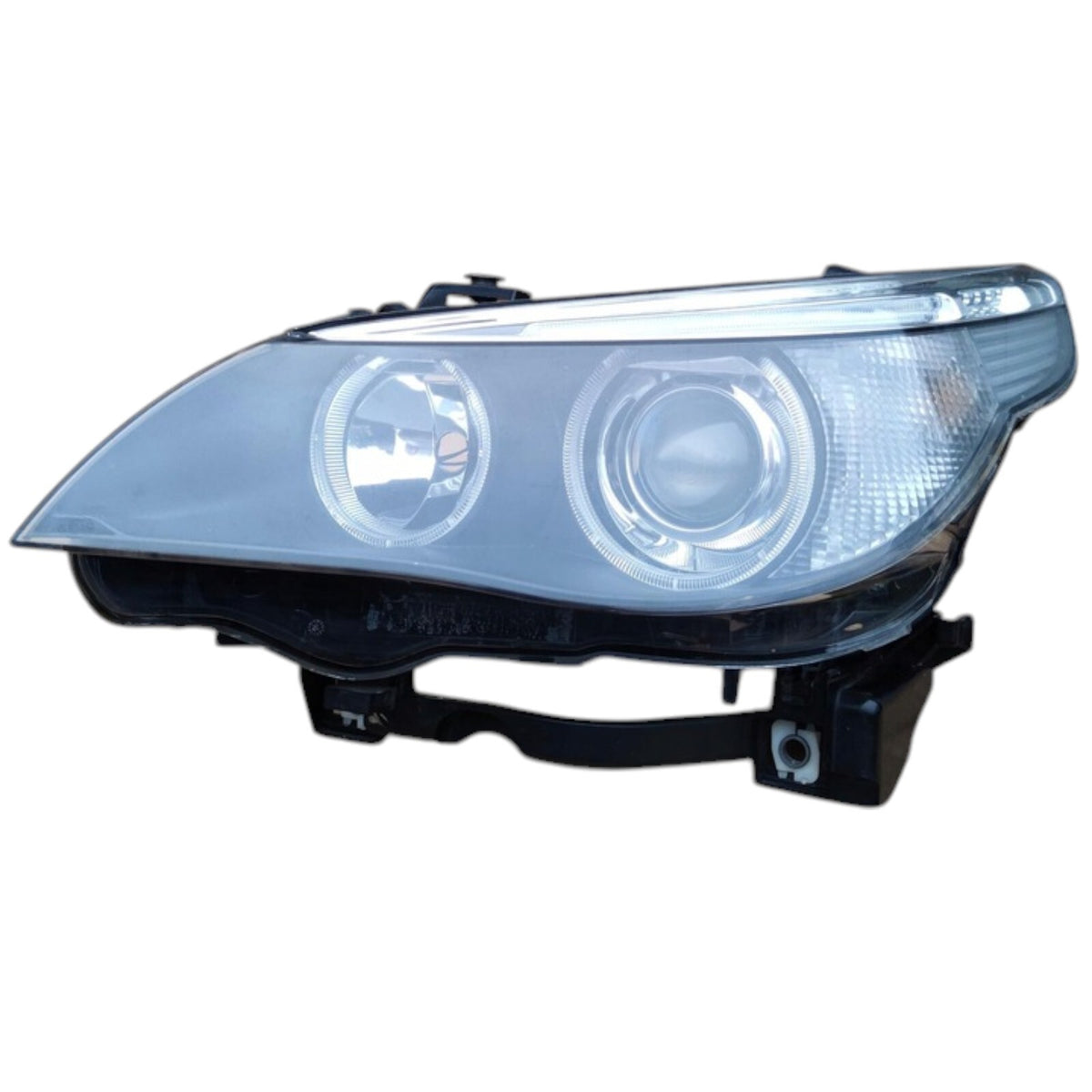 BMW 5 Series E60 E61 Xenon Headlight Left Side USED GENUINE 7165567