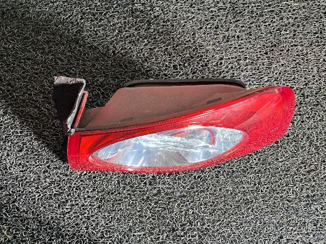 2010 Volkswagen NEW PASSAT Rear,Right TailLight ZSB3C5945096H