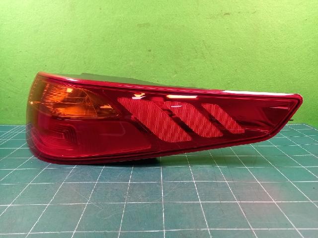 2015 KIA Optima The New K5 Rear,Right Halogen TailLight 92402 2T500