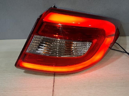 2015 Hyundai LF Sonata Rear,Right Halogen TailLight 92402 C1100