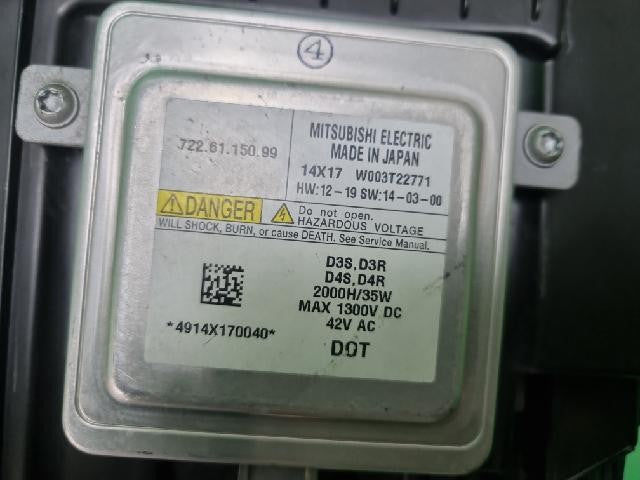 2015 Volvo V40 D2 Right Headlight 31420008