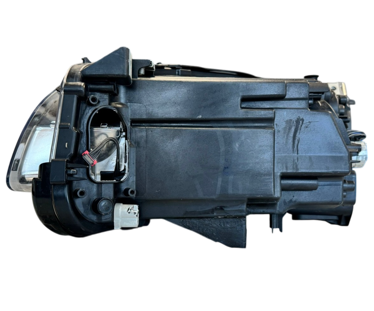 BMW 5 Series F10,F11,F18 LCI Adaptive LED Headlight RIGHT USED GENUINE 7352482