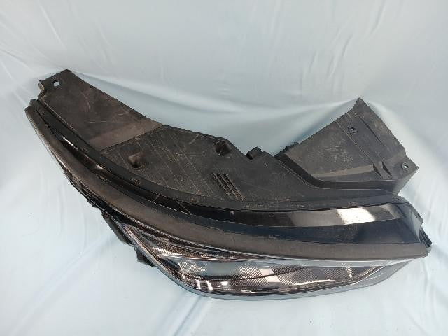 2023 KIA EV6 Right LED Headlight