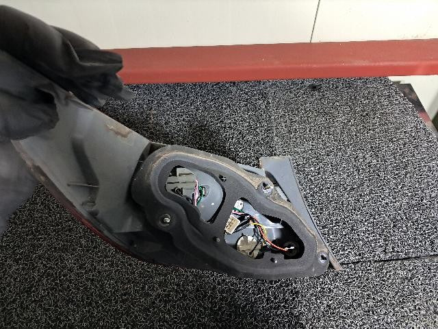 2012 Hyundai New Accent Rear,Right TailLight 92402 1R000