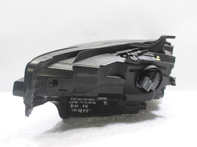 2021 Volvo V60 Right LED Headlight