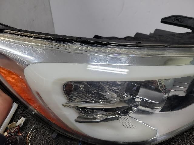2011 KIA Cadenza K7 Right LED Headlight 92102 3R000