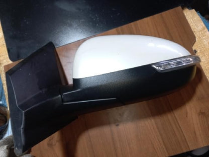 2015 Chevrolet Aveo hatchback Left Side Mirror