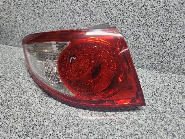 2011 Hyundai Santa Fe Rear,Left TailLight 92401 2B000