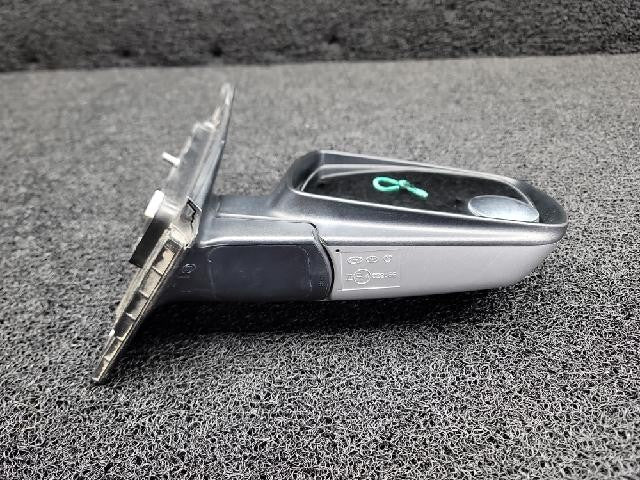 2010 KIA Cedona Grand Carnival Right Gray Side Mirror