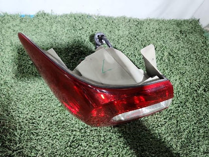 2010 Chevrolet Epica Tosca Premium 6 Rear,Left Halogen TailLight