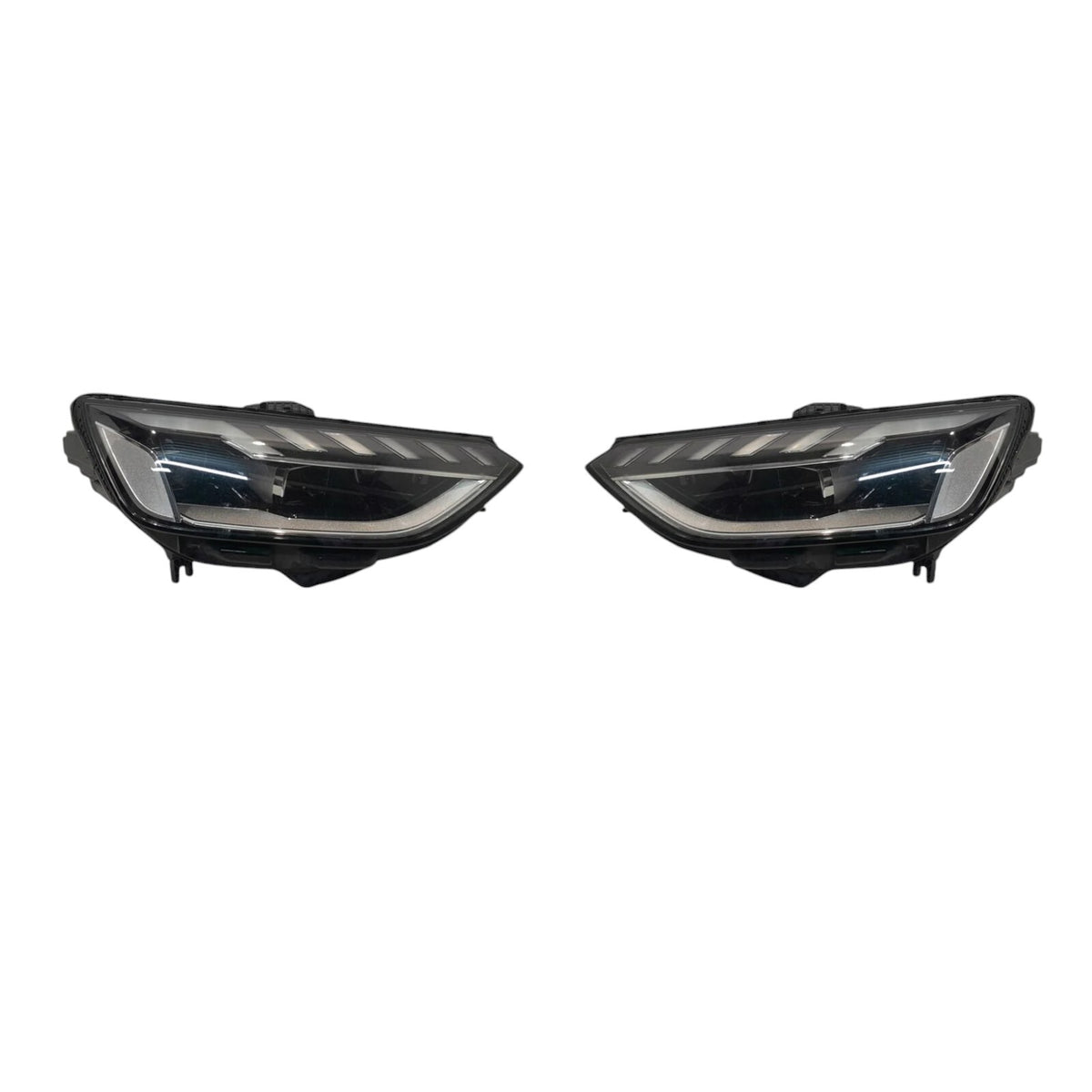 Audi A4 B9 8W FL FULL LED PAIR USED GENUINE 8W0941033D 8W0941034D