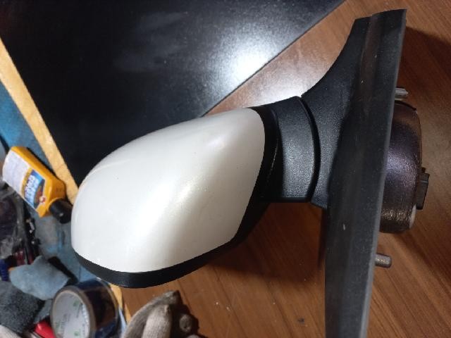 2015 Chevrolet Aveo hatchback Left Side Mirror