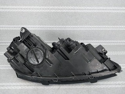 2014 Volkswagen Passat Left Halogen Headlight