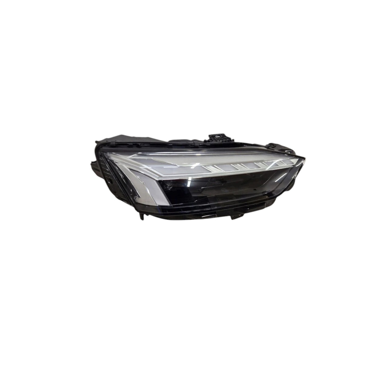 Audi A5 F5 FL, BW6 2nd generation FL Matrix LED RIGHT USED GENUINE 8W6941040
