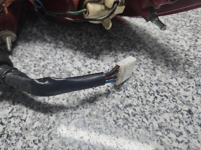 2011 Hyundai Santa Fe Rear,Left TailLight 92401 2B000