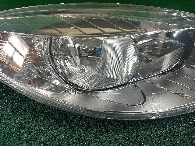 2017 Renault Fluence SM3 Z.E Right Headlight 260100047R