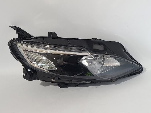 2018 Chevrolet The New Malibu Right LED Headlight 84567902